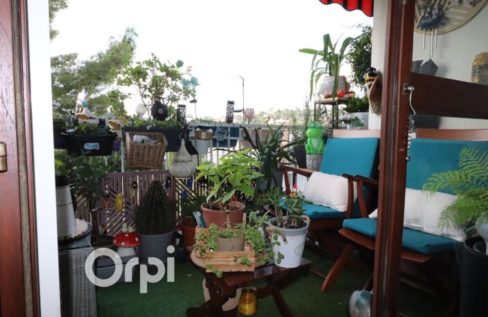 LES CAILLOLS 13012 APPARTEMENT T4 AVEC TERRASSE ET PARKING — photo 5