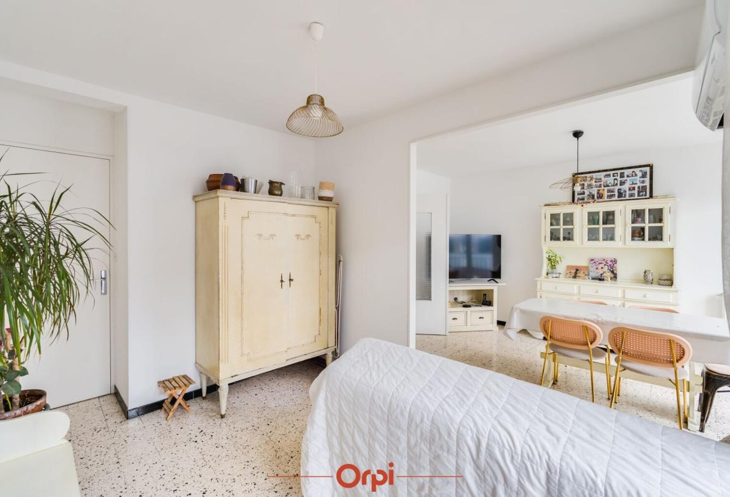 Appartement À Vendre — photo 1