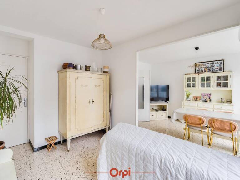 Appartement À Vendre — photo 1