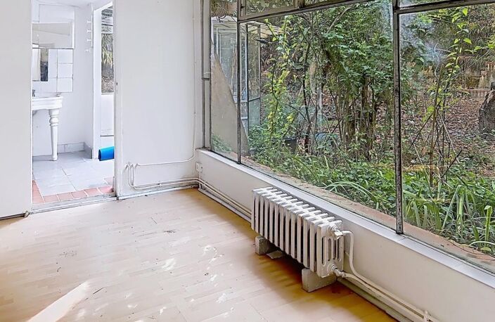 Duplex d'exception esprit loft avec jardin arboré privatif de 400 m² environ, atelier, cave et dépendances - La Croix-Rousse — photo 5