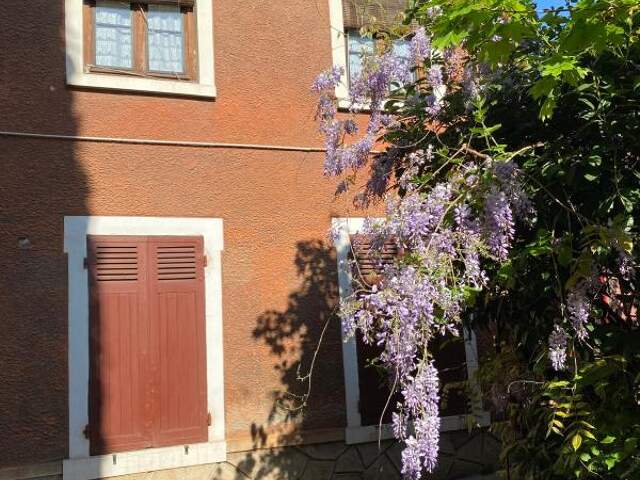 Appartement À Vendre — photo du bien