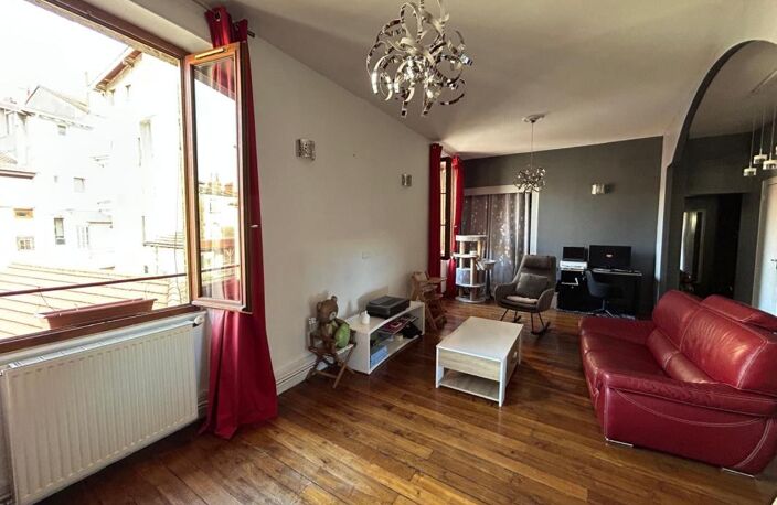 Appartement À Vendre — photo 2