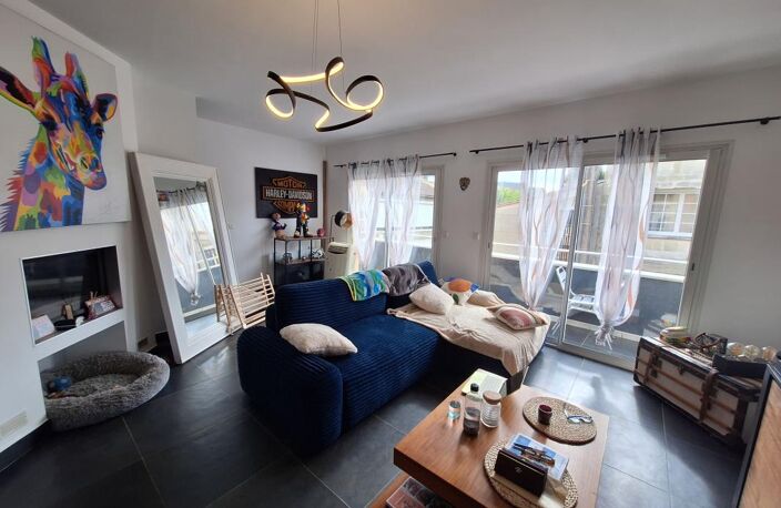 Très beau duplex loué vide - de type 4 - proche barrière de Pessac — photo 2