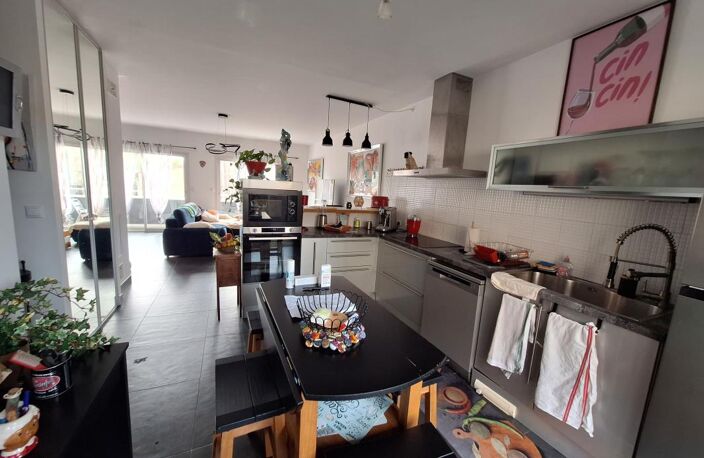Très beau duplex loué vide - de type 4 - proche barrière de Pessac — photo 3