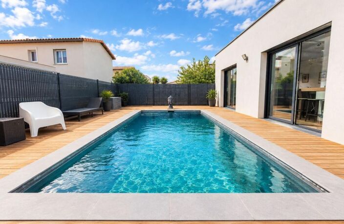 À VENDRE Superbe maison contemporaine de 86 m² avec piscine, terrain de boules et prestations haut de gamme à Pignan ! — photo 2