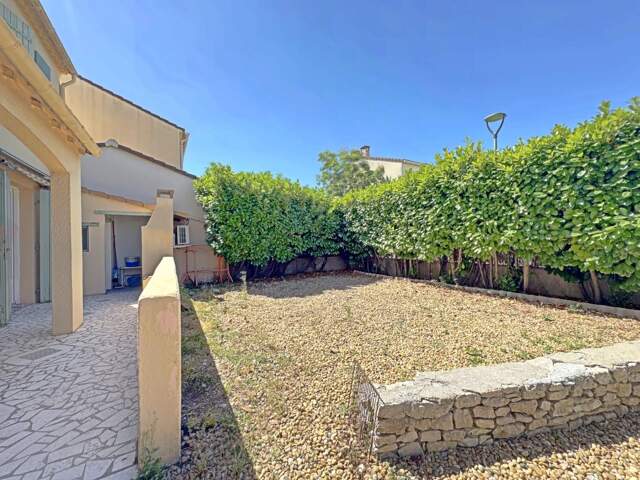 LUNEL - Maison 3 Chambres - Garage - Jardin - Climatisation - Forage — photo du bien