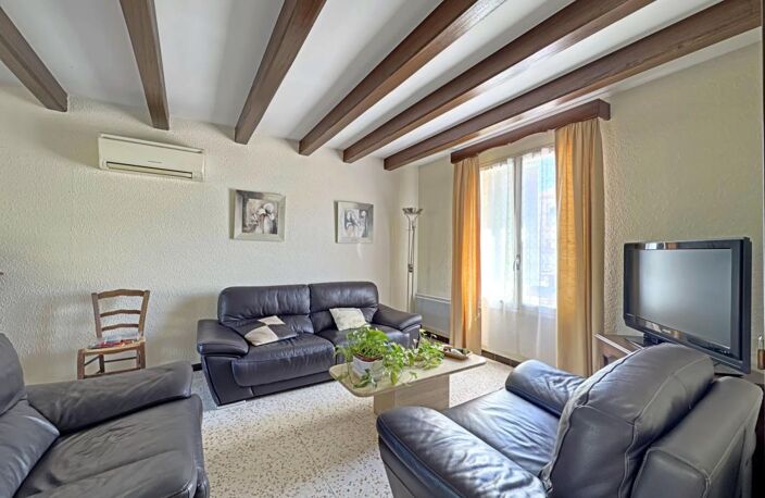 LUNEL - Maison 3 Chambres - Garage - Jardin - Climatisation - Forage — photo 3