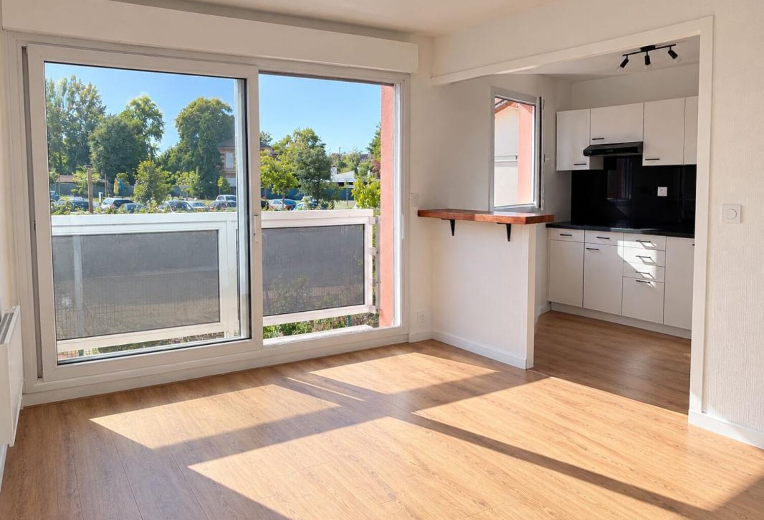 Appartement À Louer — photo 1