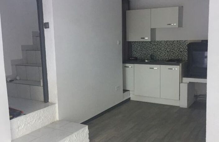 Studio de 50m2 à louer sur Saint-Marcel-d'Ardèche — photo 2