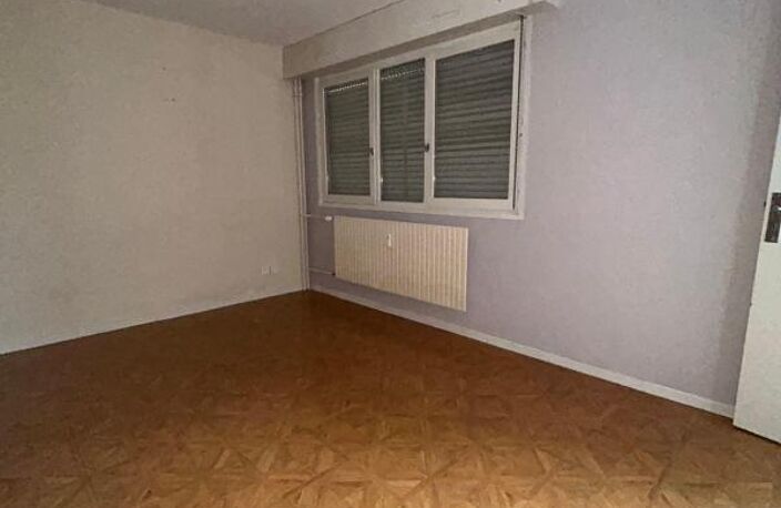 Appartement À Louer — photo 3