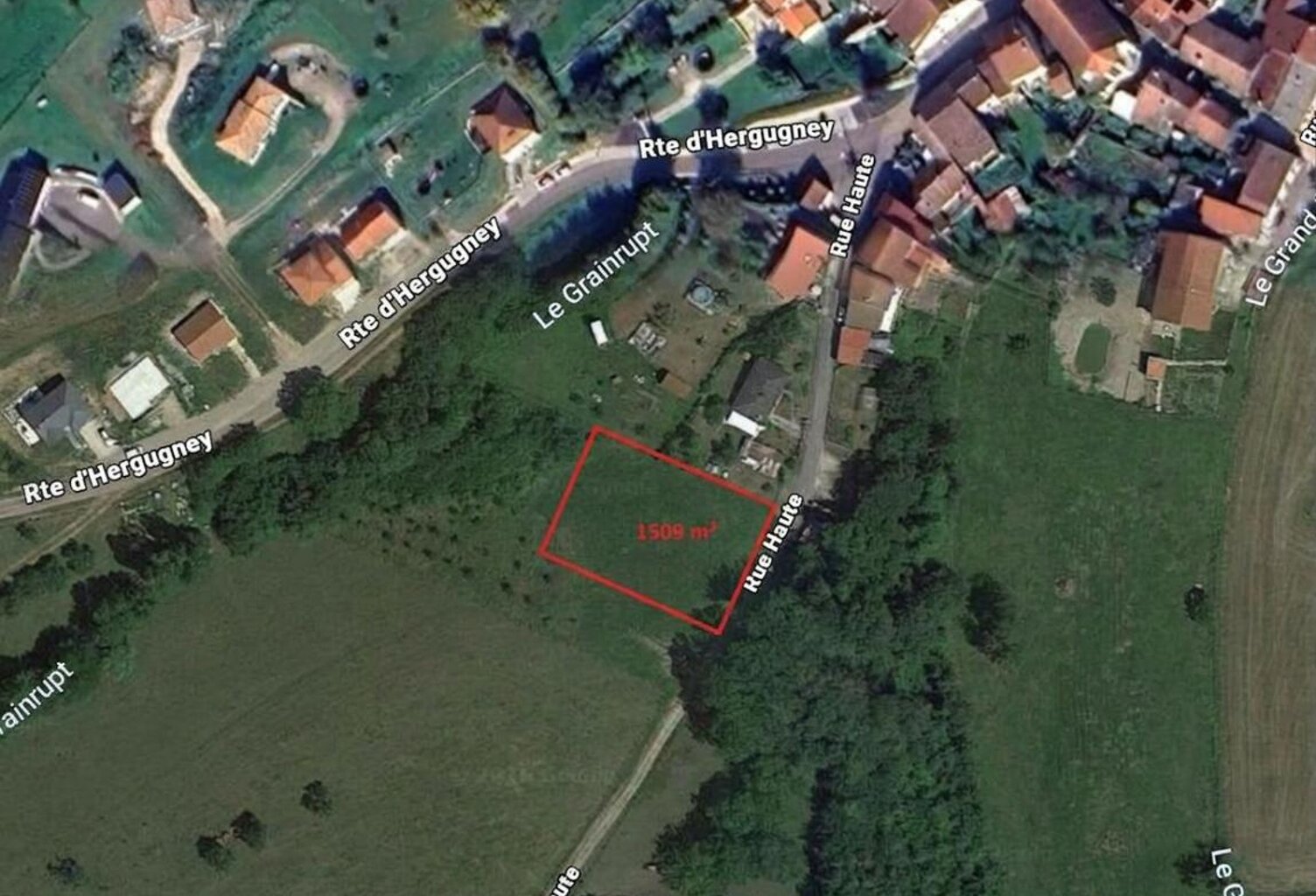 Terrain constructible de 1 506 m² — photo 1