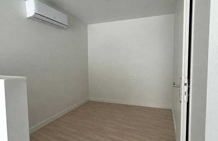 Appartement À Louer — photo 3