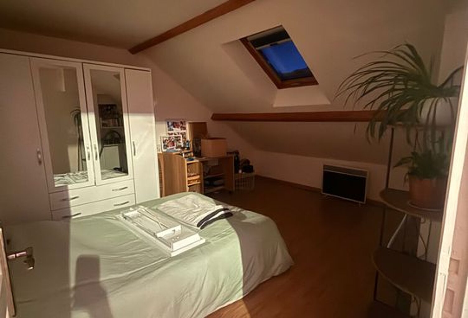 Chambre de 11m2 à louer sur La Ville-du-Bois — photo 1