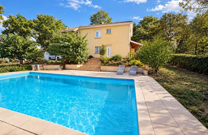 FONTENILLES – Maison avec piscine — photo 2