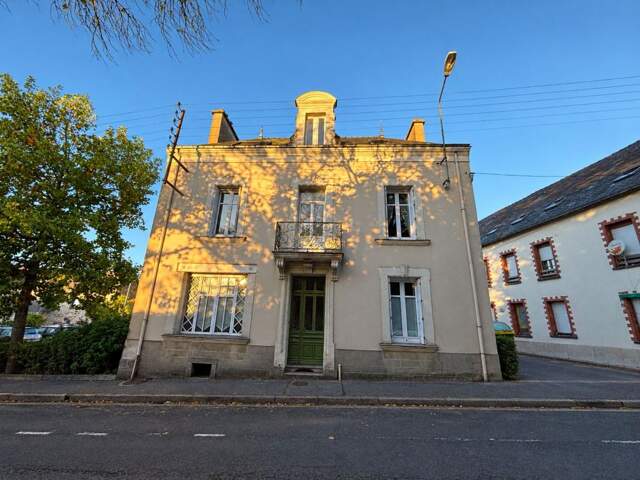 Maison de maître - 6 chambres - centre ville de Chateaubriant — photo du bien