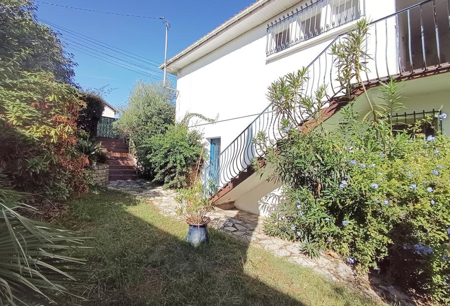 Maison À Vendre — photo 1