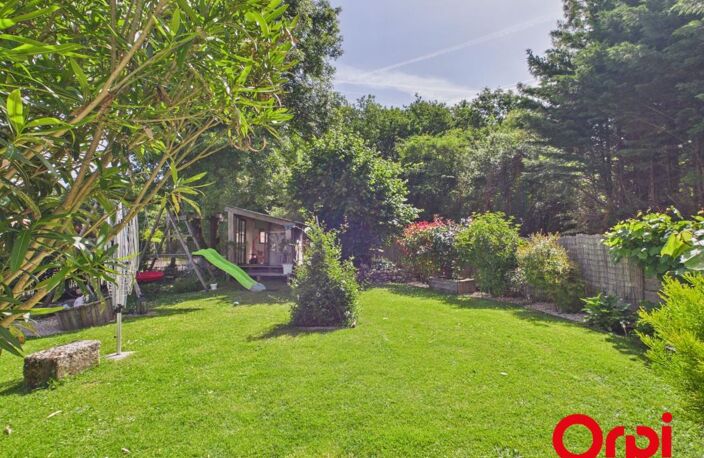 **Maison charentaise à vendre à Bussac-sur-Charente : 144 m² pour écrire votre prochain chapitre** — photo 2