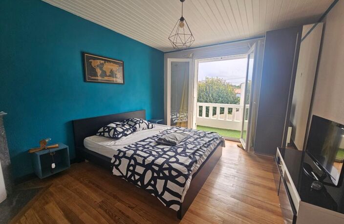 Appartement à Louer meublé à l'année — photo 5