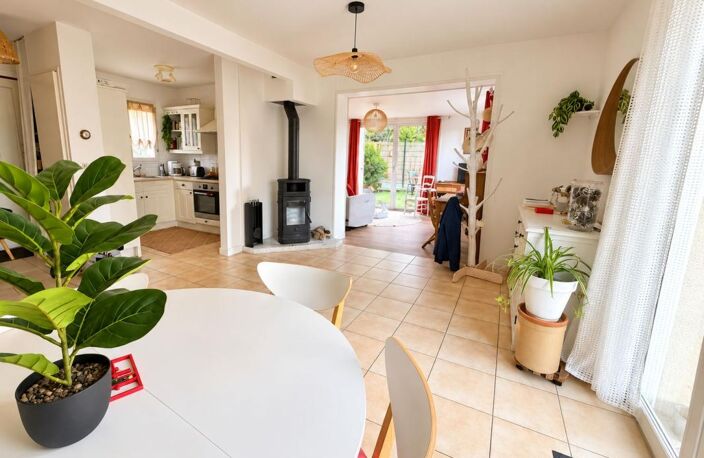 Maison À Vendre CAMOEL - 3 chambres — photo 2