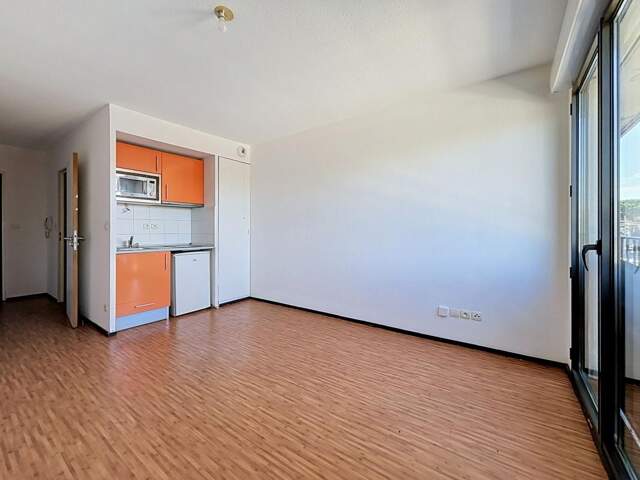 Montpellier – Appartement de 22,65 m² avec parking – Tramway au pied de la résidence — photo du bien