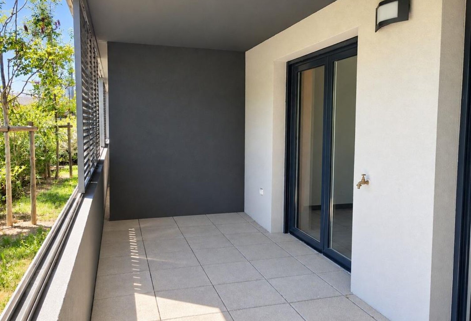 Appartement À Vendre — photo 1