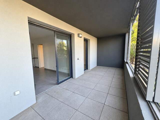 Appartement À Vendre — photo du bien