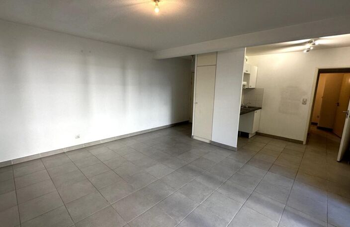 CASTELNAU LE LEZ : appartement F2 (49 m²) à louer — photo 3