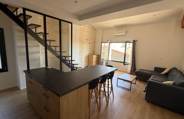 Appartement À Louer — photo 2