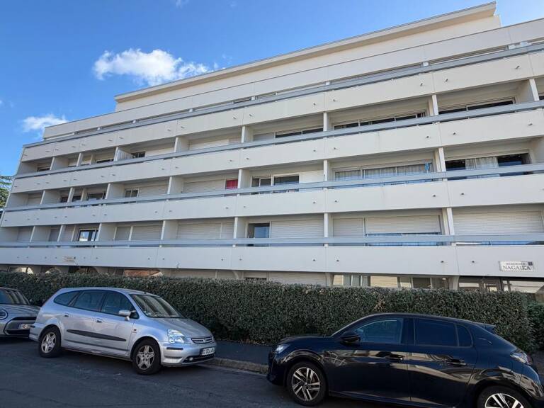 VENTE d'un appartement T2  à BORDEAUX — photo 1