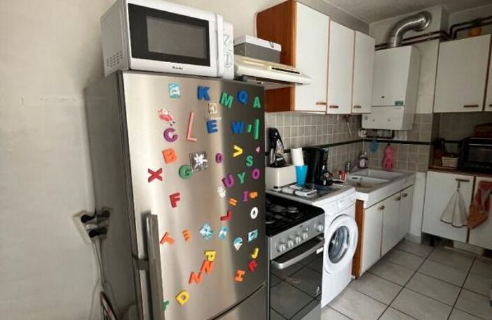VENTE d'un appartement T2  à BORDEAUX — photo 5
