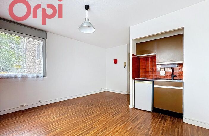 STUDIO 21M² AVEC CAVE CLERMONT FERRAND CENTRE — photo 2