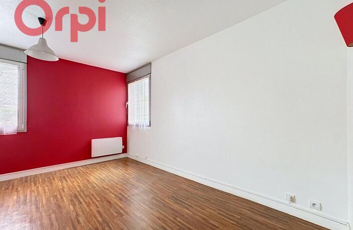 STUDIO 21M² AVEC CAVE CLERMONT FERRAND CENTRE — photo 3