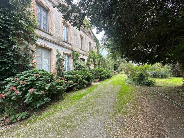 Maison À Vendre — photo du bien