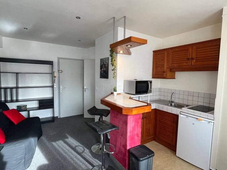 Appartement À Louer — photo 1