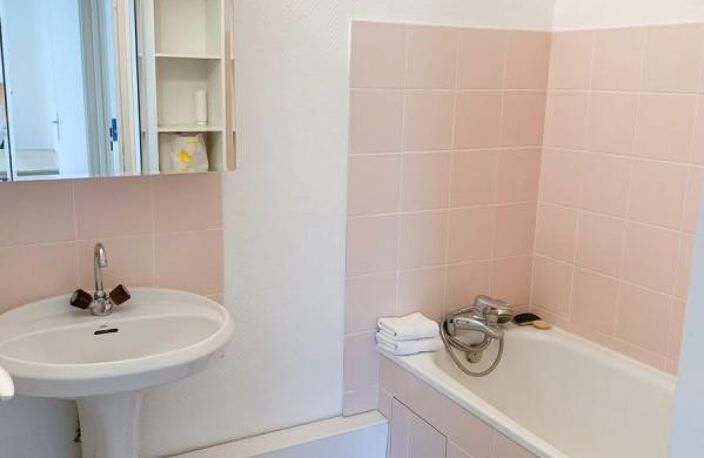 ✨ Appartement T4 lumineux de 95 m² avec balcon sur parc, box & 2 parkings – Proche Orléans Centre ✨ — photo 5