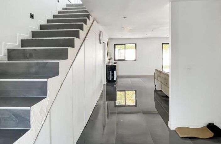 Maison À Louer - La Ville Aux Dames — photo 2