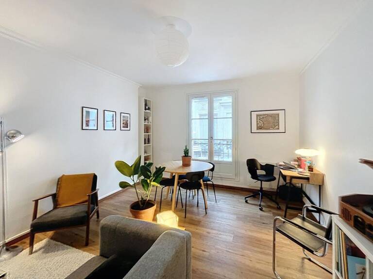 APPARTEMENT DEUX PIECES A VENDRE TOURS COLBERT vendu avec locataire en place — photo 1