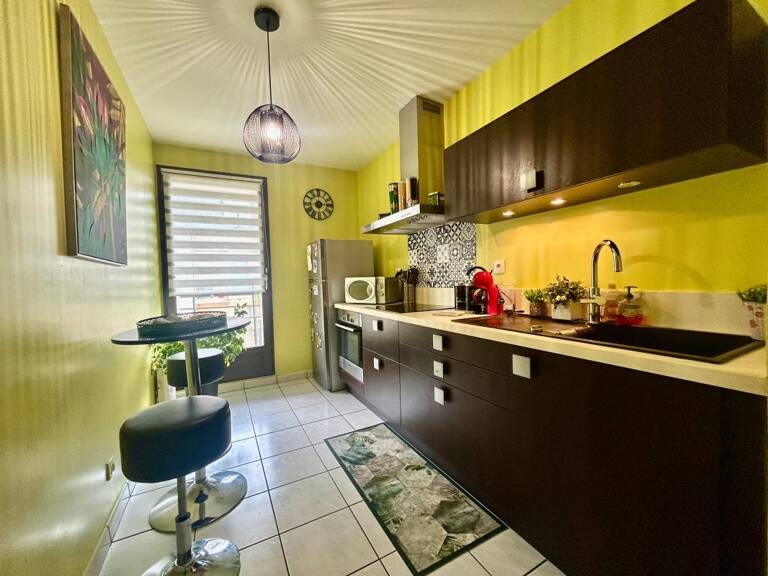 Appartement À Vendre — photo 1