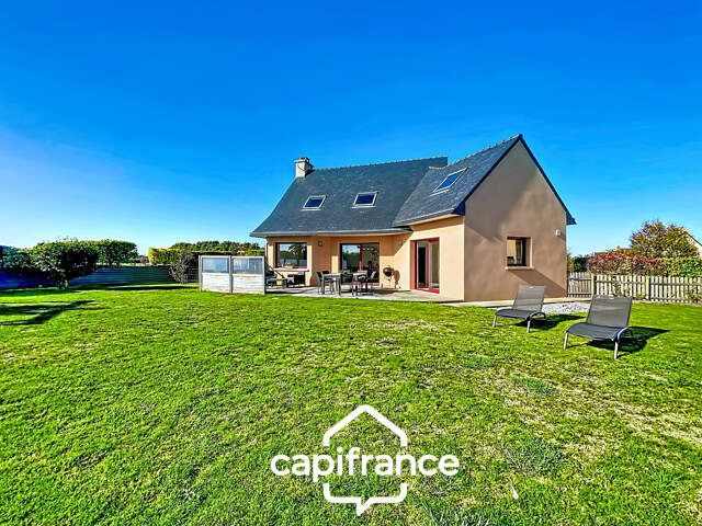 À VENDRE - LANNILIS (29870) - MAISON CONTEMPORAINE F6 - 131 M² HABITABLES - TERRAIN 876 M² - DPE A — photo du bien