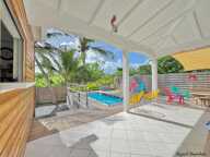 A VENDRE - VILLA FAMILIALE EN PARFAIT ÉTAT – QUARTIER TRÈS RECHERCHÉ DE SAINTE-ANNE - PLAGE A PIED — photo 4