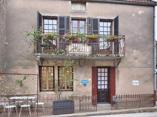Maison  de 77 m2 à SAINT SERNIN DU PLAIN (71) — photo du bien
