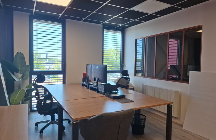 CHALLANS (85) zone tertiaire POLE ACTIV OCEAN, ESPACE BUREAUX A VENDRE — photo 2