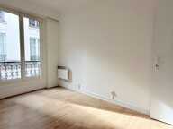 2 pièces PARIS 11 rue Camille Crespin du Gast — photo 3