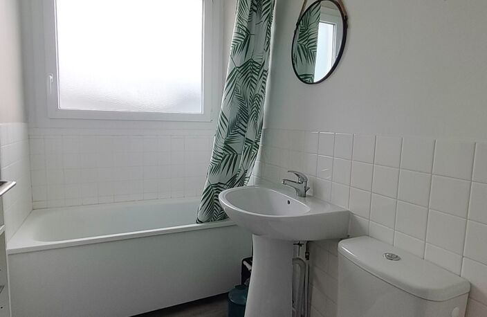Appartement T1 FONTAINE LES DIJON (21) — photo 3