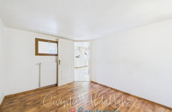 Appartement à vendre 2 pièces FRONTENEX (73)- T2 45 M² AVEC PARKING COUVERT ET CELLIER — photo 2