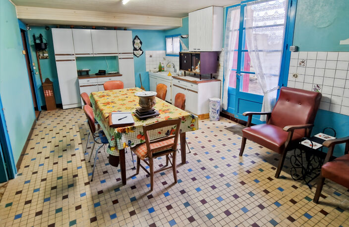 Maison à vendre 3 pièces TONNAY BOUTONNE proche (17) — photo 2