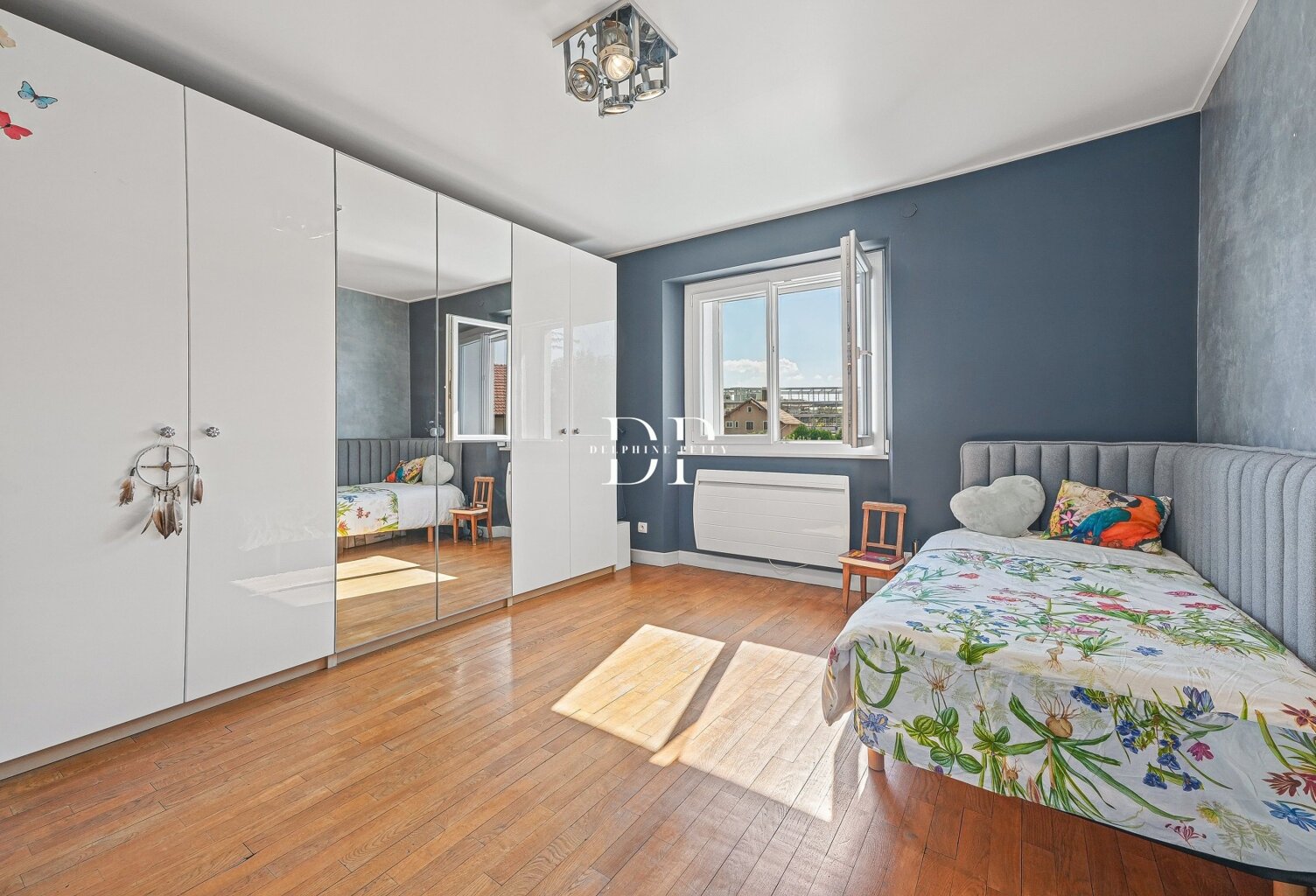 Annemasse, Maison de 287 m2 à vendre 7 pièces  (74) Terrain de 1700 m2 — photo 1