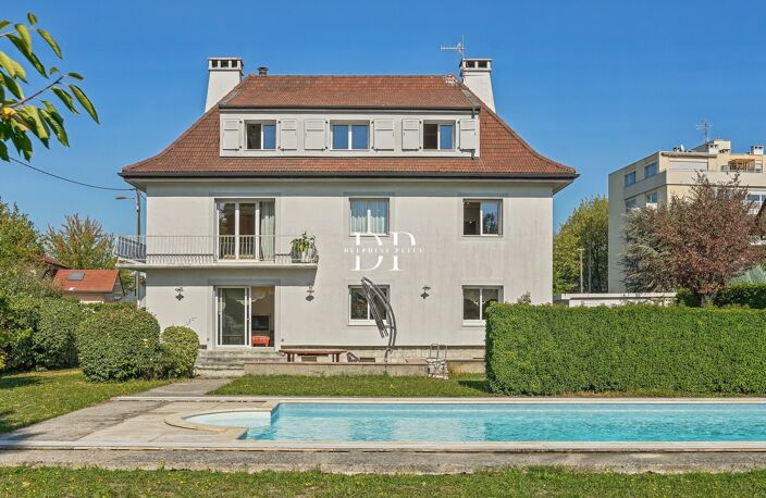 Annemasse, Maison de 287 m2 à vendre 7 pièces  (74) Terrain de 1700 m2 — photo 2