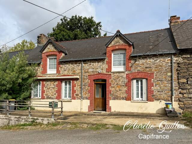 Longère en pierre 71 m², 2 chambres, plain-pied, terrain et dépendances – Monteneuf — photo du bien