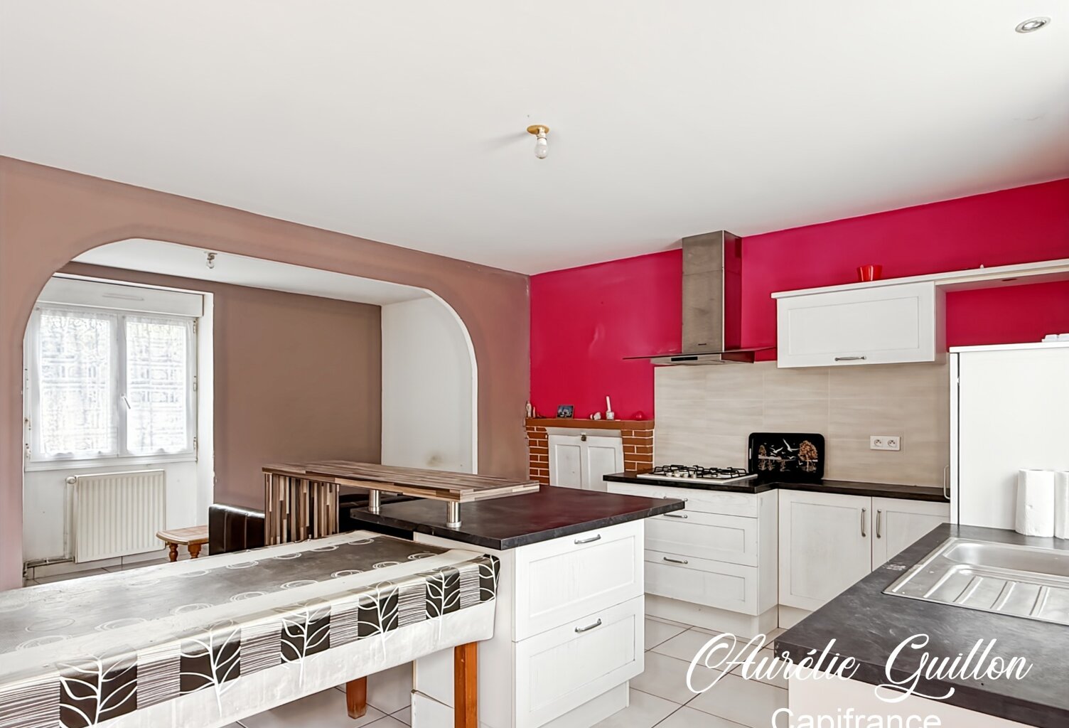 Longère en pierre 71 m², 2 chambres, plain-pied, terrain et dépendances – Monteneuf — photo 1
